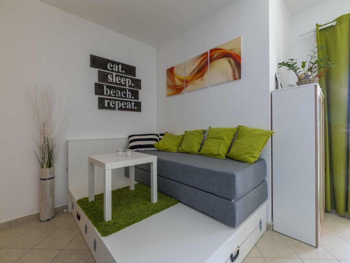Apartment Color Green Dramalj Exterior foto